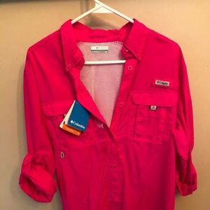 Women’s Columbia Fishing Shirt size L